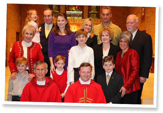 The People Of The Cathedral Of The Immaculate Conception - Family Reunion (554x395), Png Download