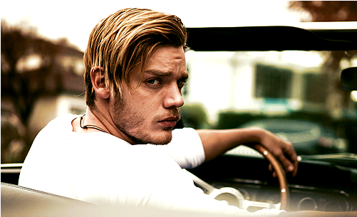 500 Images About Shadowhunters On We Heart It - Dominic Sherwood Lockscreen (500x400), Png Download