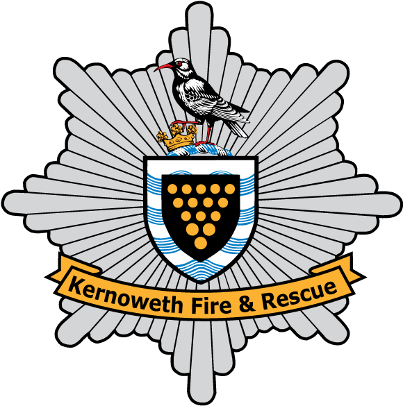 Download The Kernoweth Fire And Rescue Service Crest - Cornwall Fire And Rescue (619x632), Png Download