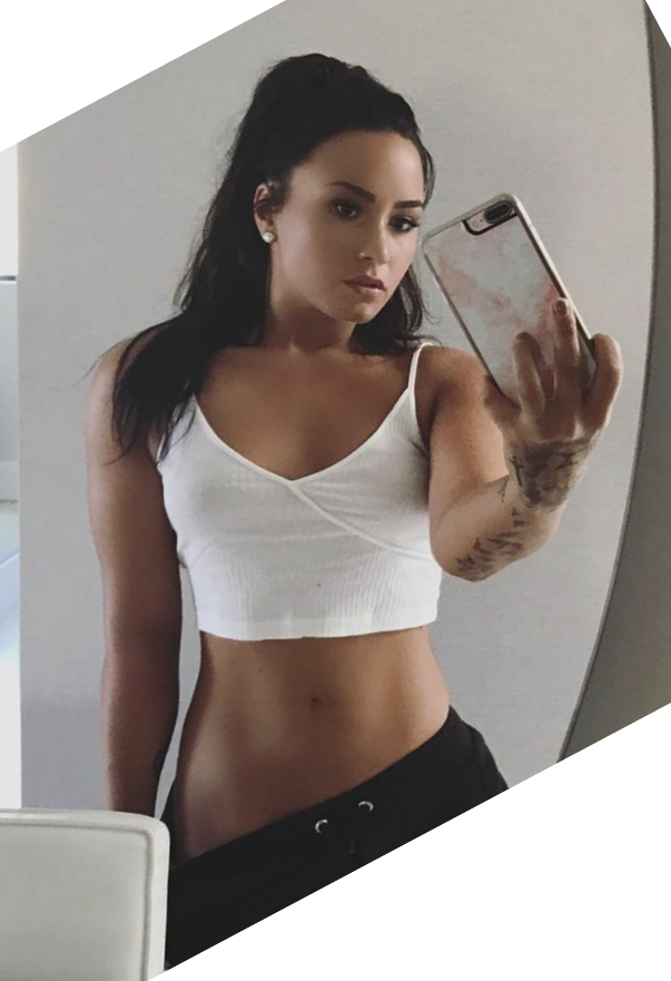 Demi Lovato Looking Fit - Celebrities With Curves (603x881), Png Download