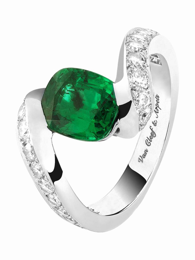 Emerald Png Photo - Anillo Solitario Esmeralda (650x868), Png Download