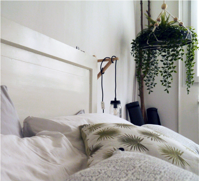 Bedroom Green Cushion - Green (1000x577), Png Download