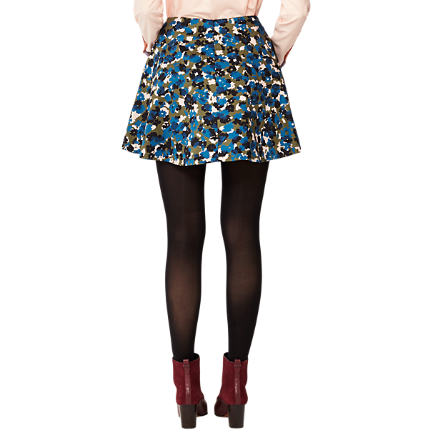 Perfect Circle Mini Skirt In Camo Floral - Tights (620x620), Png Download