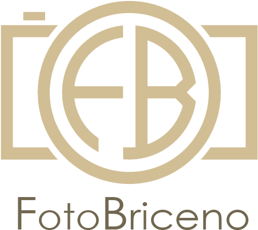 The Hidden Gem In The Famous Green Glens Of Antrim - Circle (922x615), Png Download