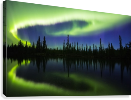 The Aurora Borealis Reflects In The Clearwater River - Aurora Borealis Reflects In The Clearwater River In (429x327), Png Download