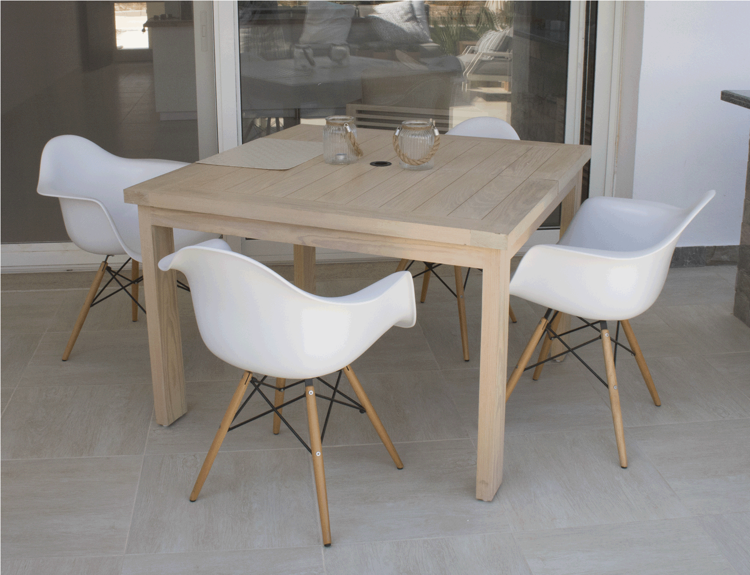 Dt-07 - Table (1500x1500), Png Download