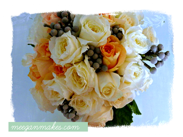 Bridal Bouquet - Garden Roses (600x449), Png Download