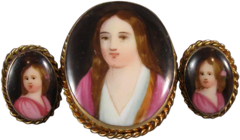 Hand Painted Porcelain Set, Family Portraits, Pendant-brooch - Figurine (785x785), Png Download