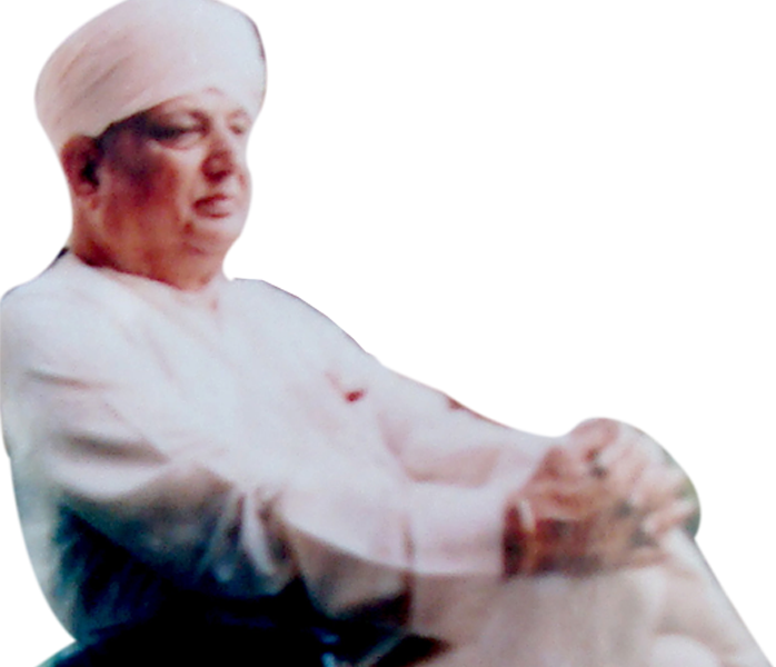 Dayakishanbapuji - Man (698x600), Png Download