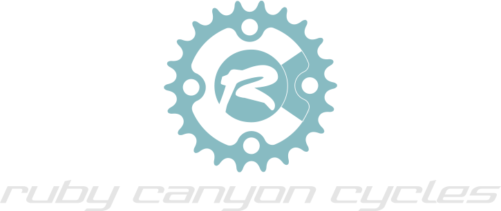 Ruby Canyon Cycles - Shimano Deore Fcm590 9 Speed Triple Chainrings (725x306), Png Download
