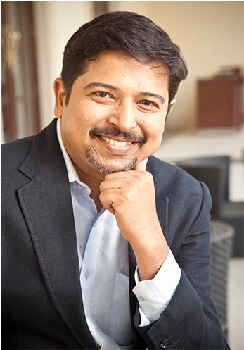 Wavemaker, The New Media, Content And Technology Agency, - Businessperson (885x496), Png Download