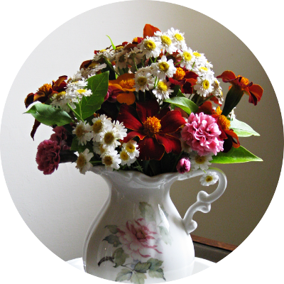 Everyone Loves Receiving Fresh Garden Flowers, A Bouquet - Bouquet (400x400), Png Download