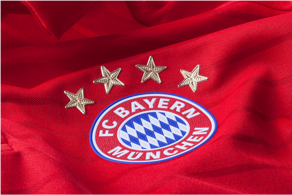 Bayern Munich Home Kit 16/17 - Vertriebsarena Gmbh Fc Bayern München Sitzklappkissen (600x600), Png Download