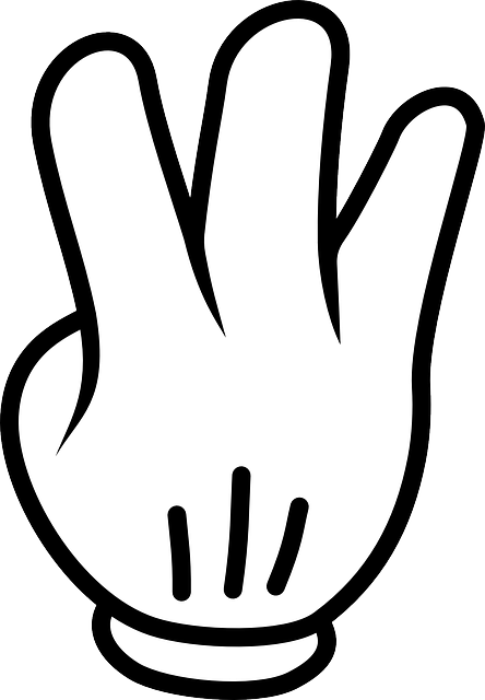 3 Fingers - 3 Mickey Mouse Hand (444x640), Png Download