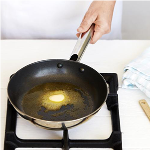 How To Cook Scrambled Eggs Step - Cooking (610x300), Png Download