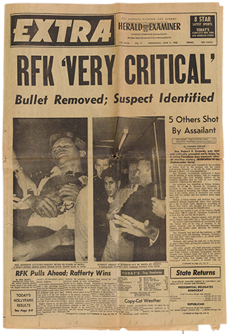 Ron Bennett Photographic Archive - Archive (700x475), Png Download