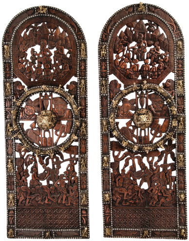 Carved In The Late 20th Century With One Lion Head - Door (498x527), Png Download