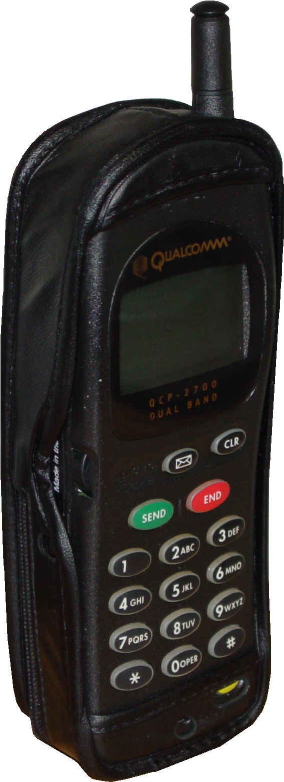 Object Oriented Programming Was Still Pre Adolescent - Old And New Cellphones (686x1680), Png Download