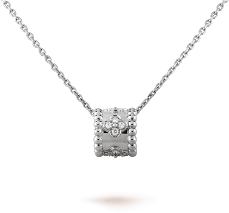 Perlée Clovers Pendant, - Van Cleef Perlee Necklace (535x535), Png Download