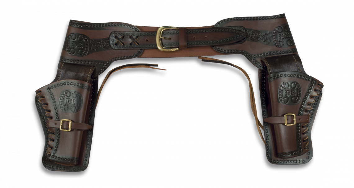 Bullet Belt With Double Holster - Cinto De Munição Png (1140x607), Png Download