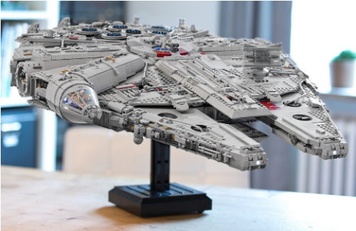 Lepin 05132 Millennium Falcon Ucs -8445 Pieces *free - Millennium Falcon Ucs Stand (500x500), Png Download