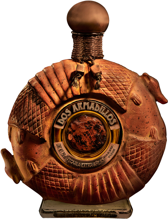 Numerous Tests Had To Be Carried Out, As The Glass - Tequila Dos Armadillos Precio (815x815), Png Download