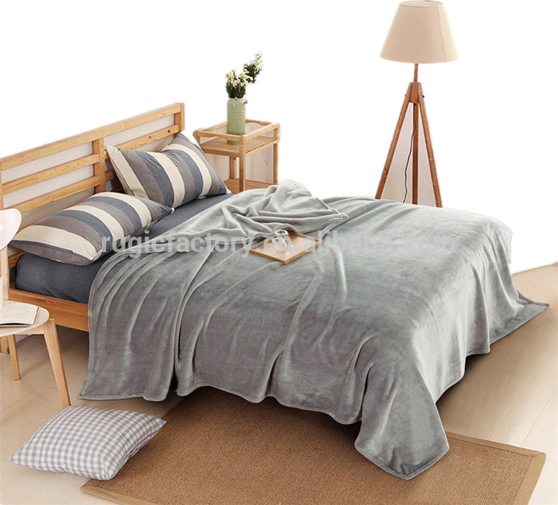 100% Polyester 2ply Plain Flannel Fleece Blankets - Futon (799x723), Png Download