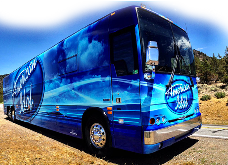 The American Idol Bus Tour Is Hitting The Road August - American Idol Bus (900x652), Png Download