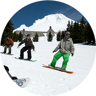 With Timberline Lodge And Mt - Timberline Lodge And Ski Area (400x400), Png Download