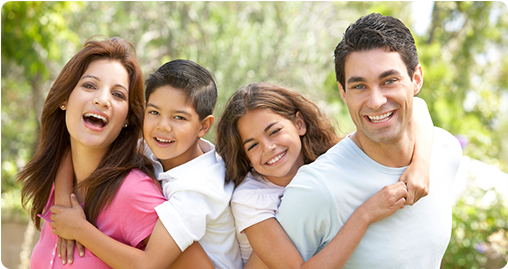 Hispanicfam (535x313), Png Download