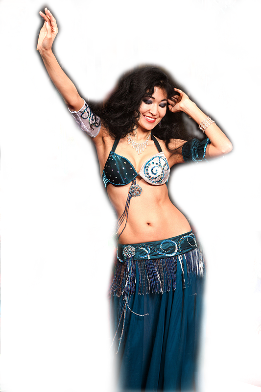 Learn The Most Beautiful Dance In The World - Beautiful Belly Dancer Png (533x800), Png Download