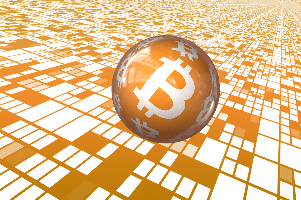 Ray Dalio Joins The Crusade Against Bitcoin - Bitcoin Ball (960x640), Png Download