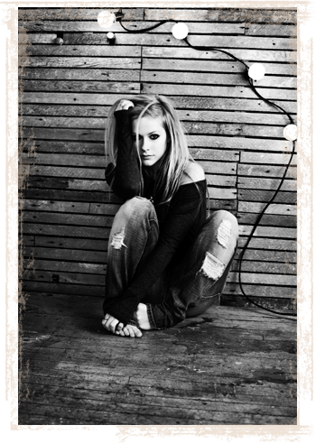 Wish You Were Here Photoshoot - Indiana Jones Kingdom Of The Crystal Skull 24x18 Print (350x492), Png Download