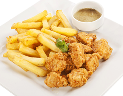 Chicharrón De Pollo Con Papas Fritas - Pasta Con Pechuga De Pollo En Crema (412x321), Png Download