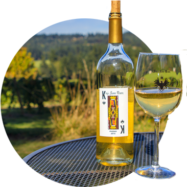 Close-up Of Bottle And Glass Of King's Raven Pinot - Common Grape Vine (400x400), Png Download