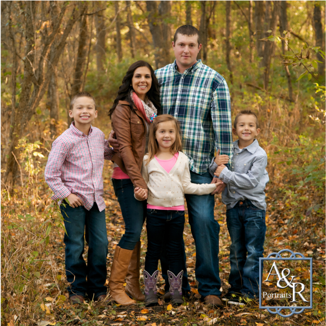 Family Of 5 In The Fall (1000x667), Png Download