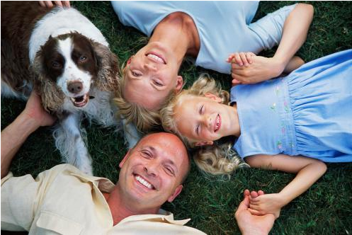 Is It Time For A Family Reunion, Birthday Party, Baby - Family With Dog Laying In Grass (536x362), Png Download