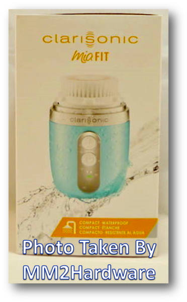 Clarisonic Mia Fit, 2 Speed Sonic Facial Cleansing - Clarisonic Mia Fit (640x605), Png Download