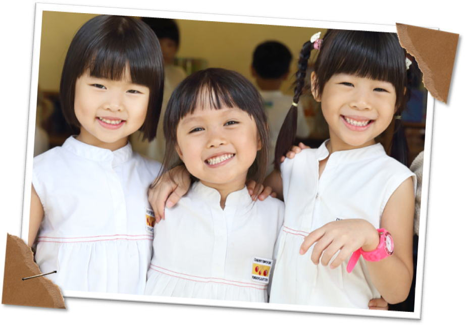 Three Girls - Sibling (954x653), Png Download