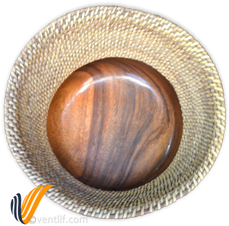 Rattan Flower Vase Basket With Wooden Bowl Base Top - Bangle (500x331), Png Download