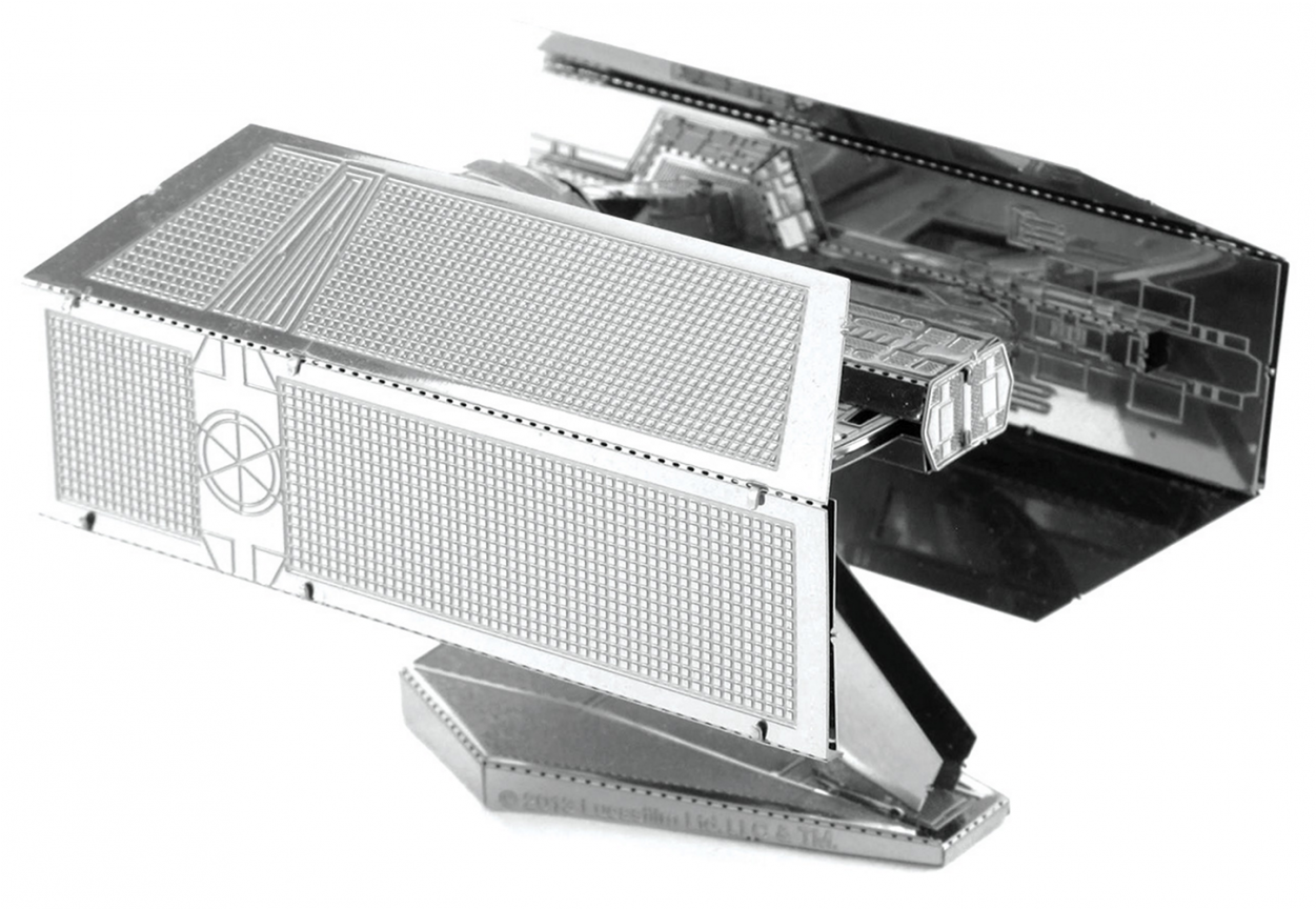 Metal Earth 3d Laser Cut Model - Star Wars: Darth Vader's (1250x1250), Png Download