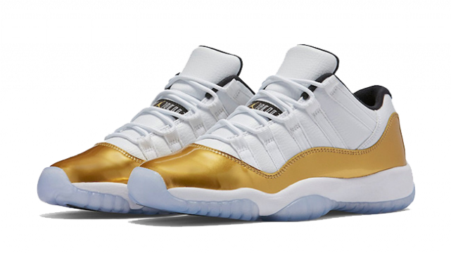 Jordan Closing Ceremony Shoes (640x640), Png Download