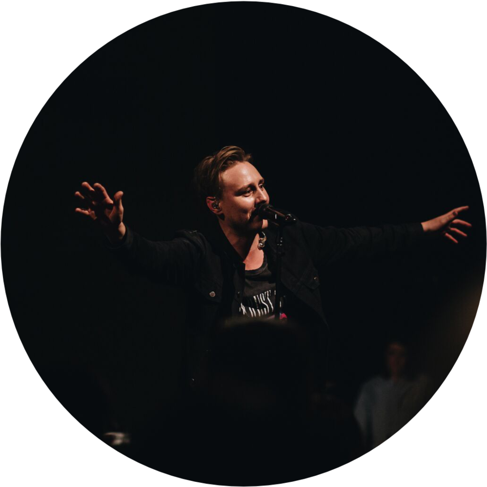 Kim Davis 2 , 22 Dec 2017 - Essence Media Logo (650x650), Png Download