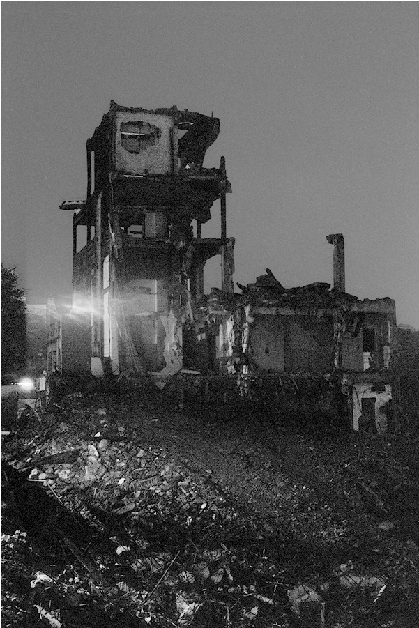 Sombras Secas - Monochrome (800x900), Png Download