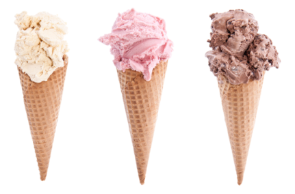 1 Sugar Cone With Vanilla Ice Cream, 1 With Strawberry - Mexican Ice Cream Cone (430x405), Png Download