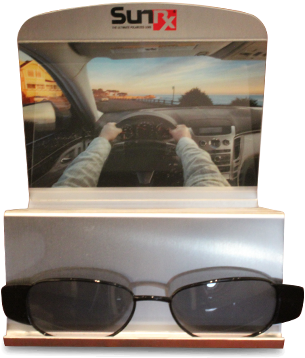 Glaredisplays® Polarized Free-standing Displays - Reflection (939x430), Png Download