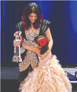 Aishwarya Rai Meryl Streep (500x300), Png Download