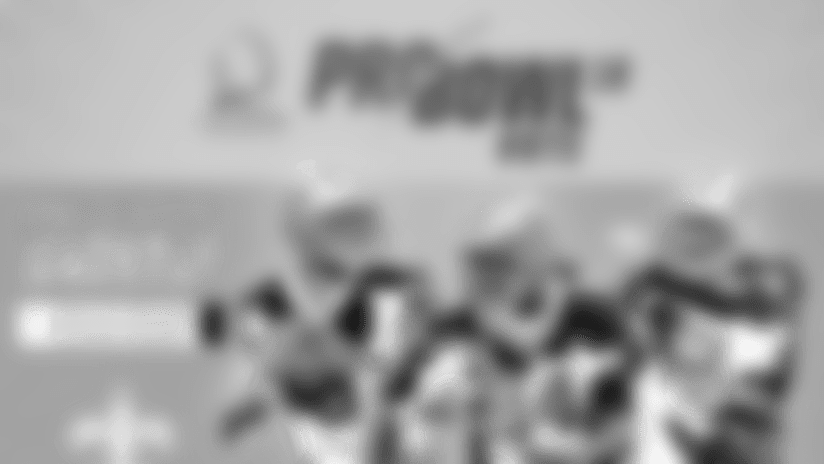 Vote Saints Players Into The Pro Bowl Until Thursday, - Monochrome (824x464), Png Download