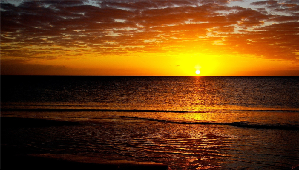 Score 50% - Zachód Słońca Nad Oceanem (1000x1000), Png Download