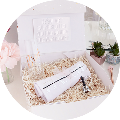 Bride To Be Engagment Gift Set - Bride (497x498), Png Download